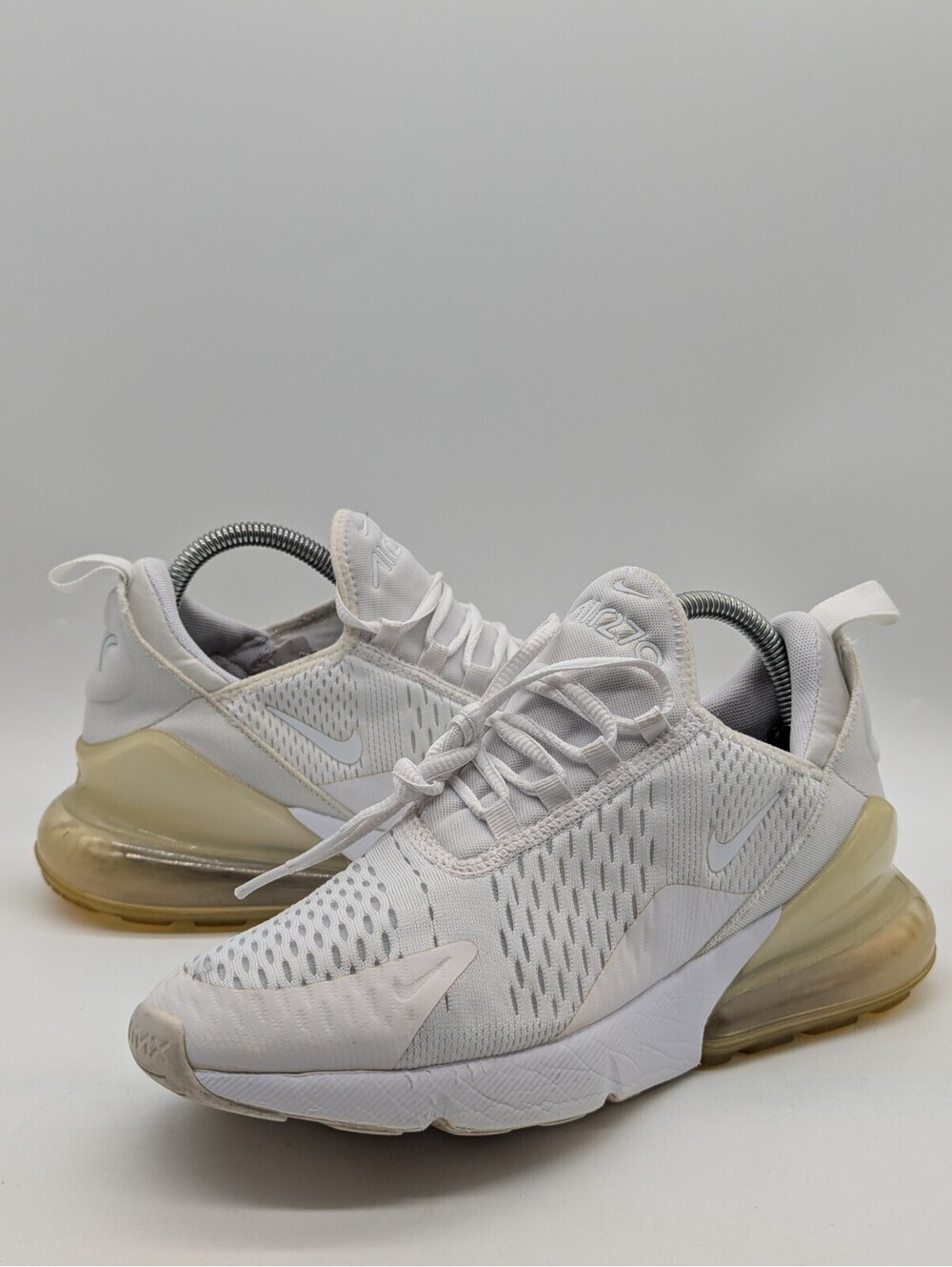 Nike Air Max 270 White Silver Shoes Kids Size 7Y / Womens 8.5 943345-103 *Flaw